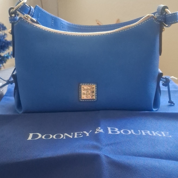 Dooney & Bourke Handbags - Dooney & Bourke Penrose Hobo 25